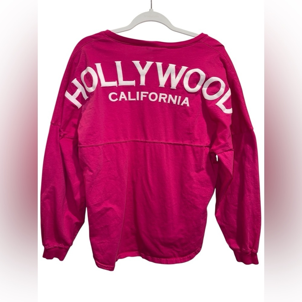 Spirit Hollywood California Bright Pink V-Neck Long Sleeve T-Shirt size Medium
